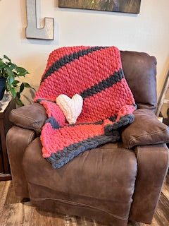 Customized Chunky Knit Blankets