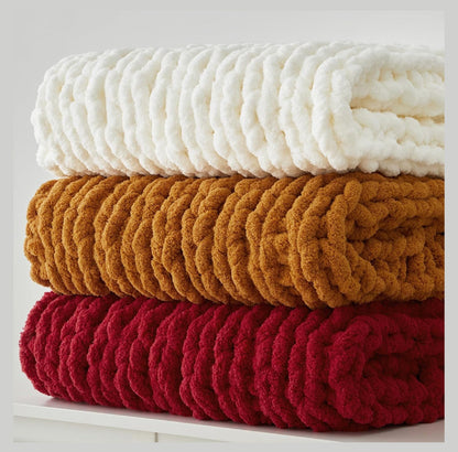 Customized Chunky Knit Blankets