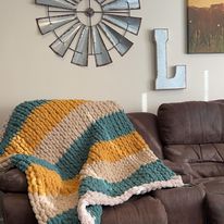 Customized Chunky Knit Blankets